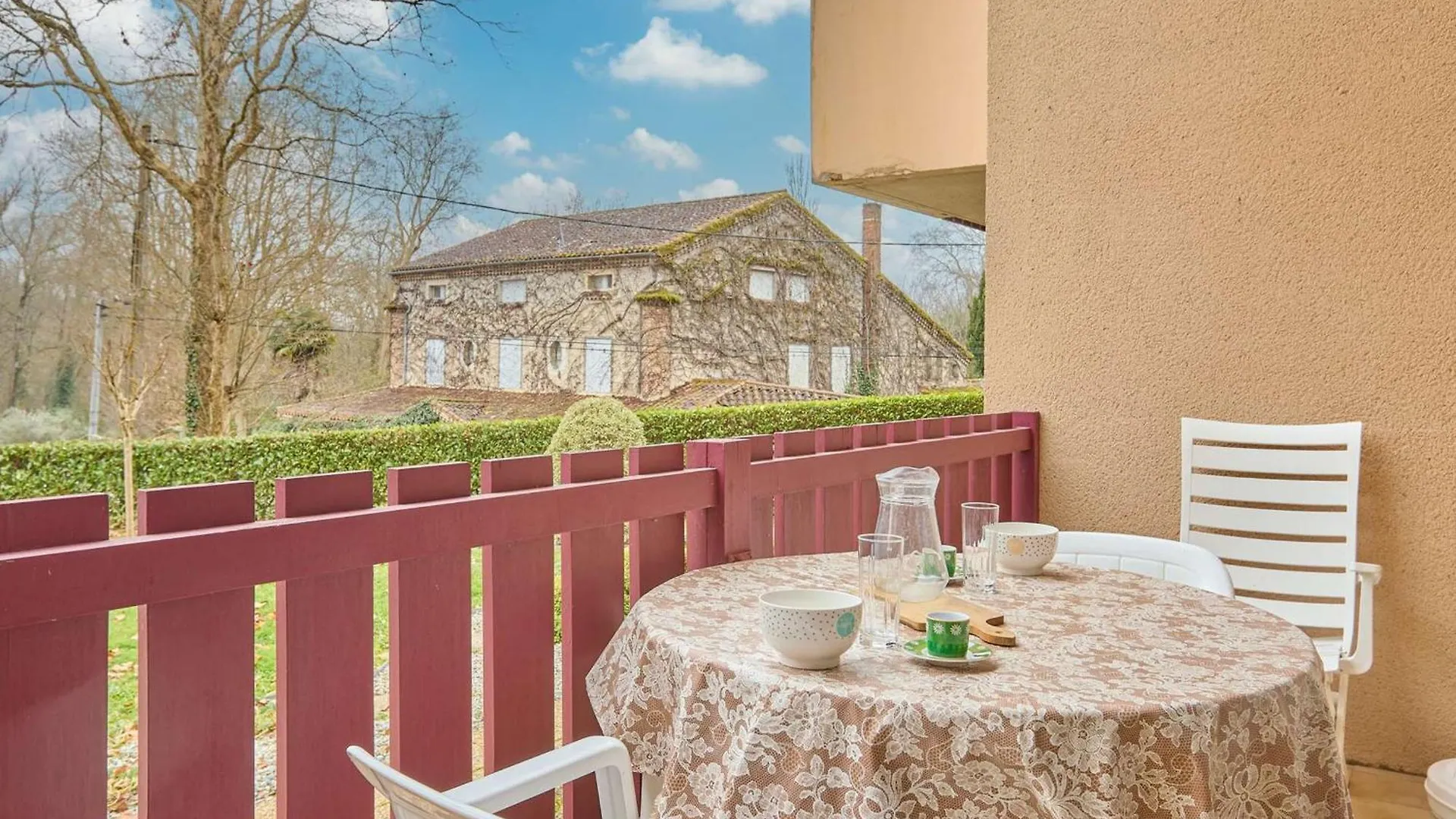 Appartement T1 Lumineux Avec Terrasse, Pour 2 Personnes - Wifi Gratuit - Fr-1-841-70 Barbotan-les-Thermes