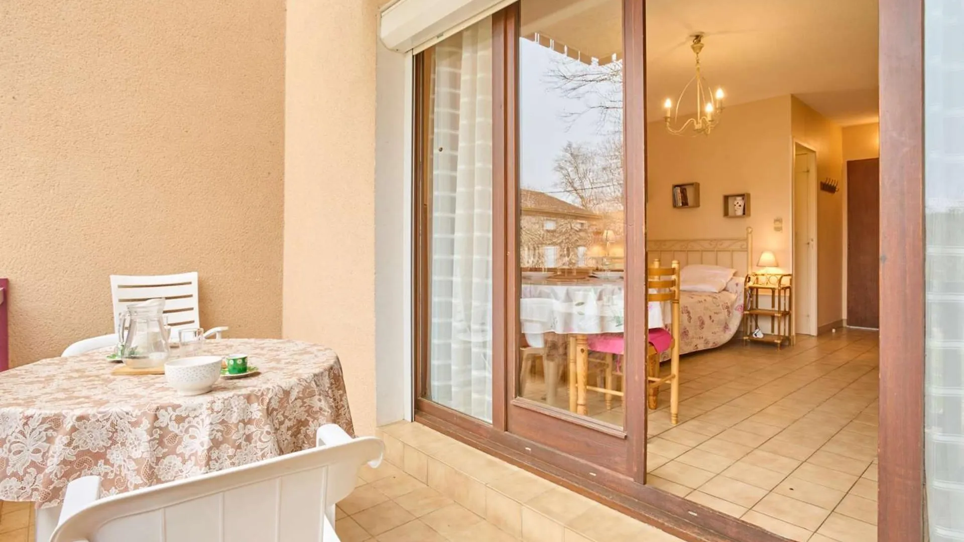 Appartement T1 Lumineux Avec Terrasse, Pour 2 Personnes - Wifi Gratuit - Fr-1-841-70 Barbotan-les-Thermes